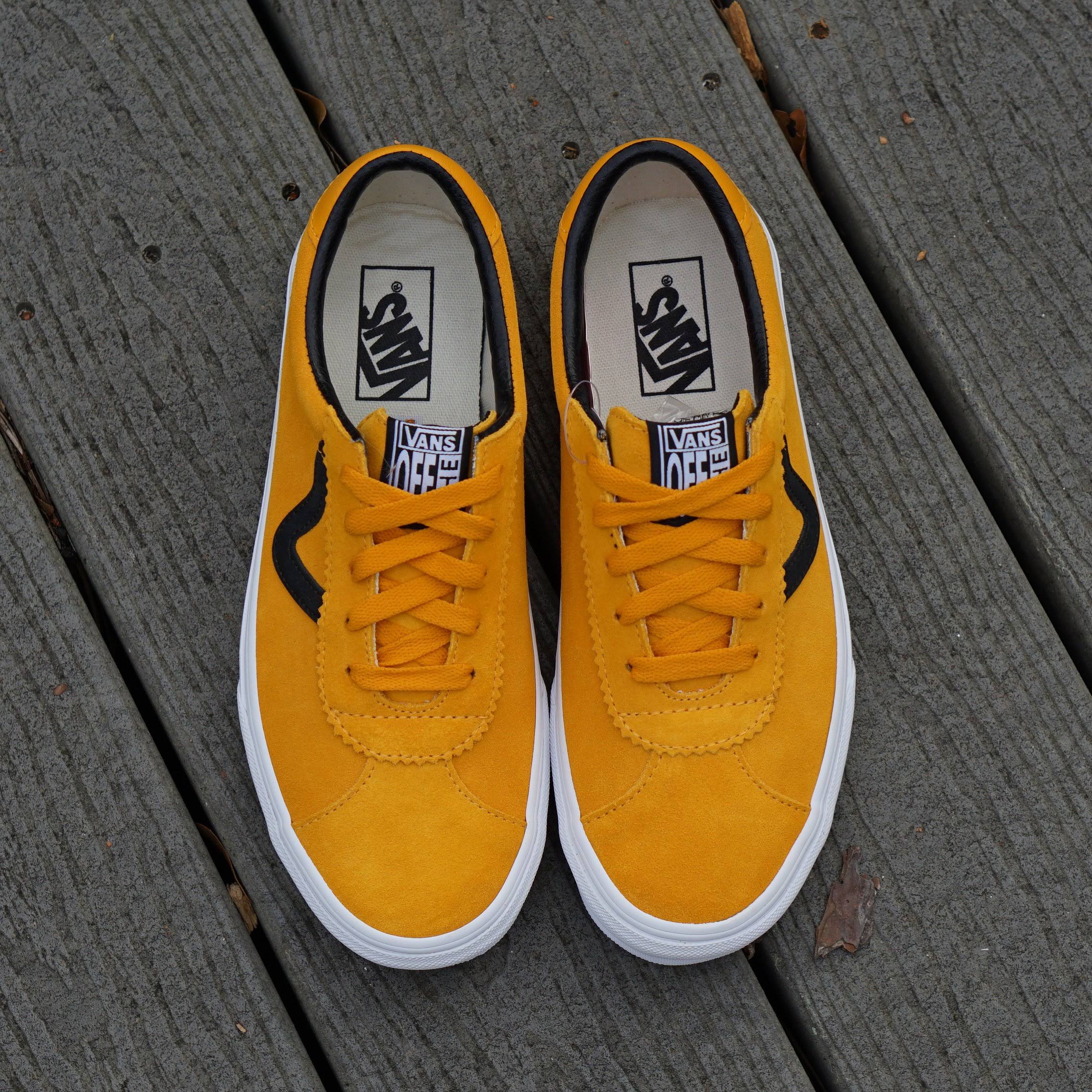 Cadmium Yellow True White Sport Shoes T20506
