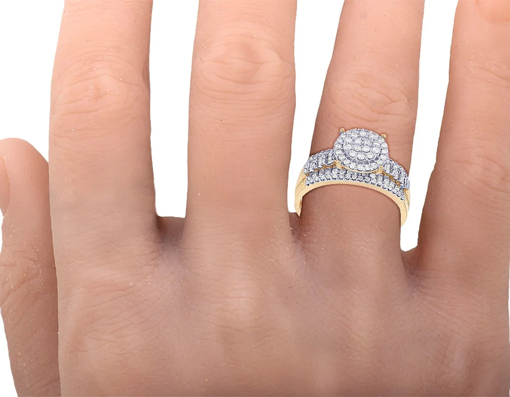 0.78 CT Diamond 10K Yellow Gold Cluster Ring U557