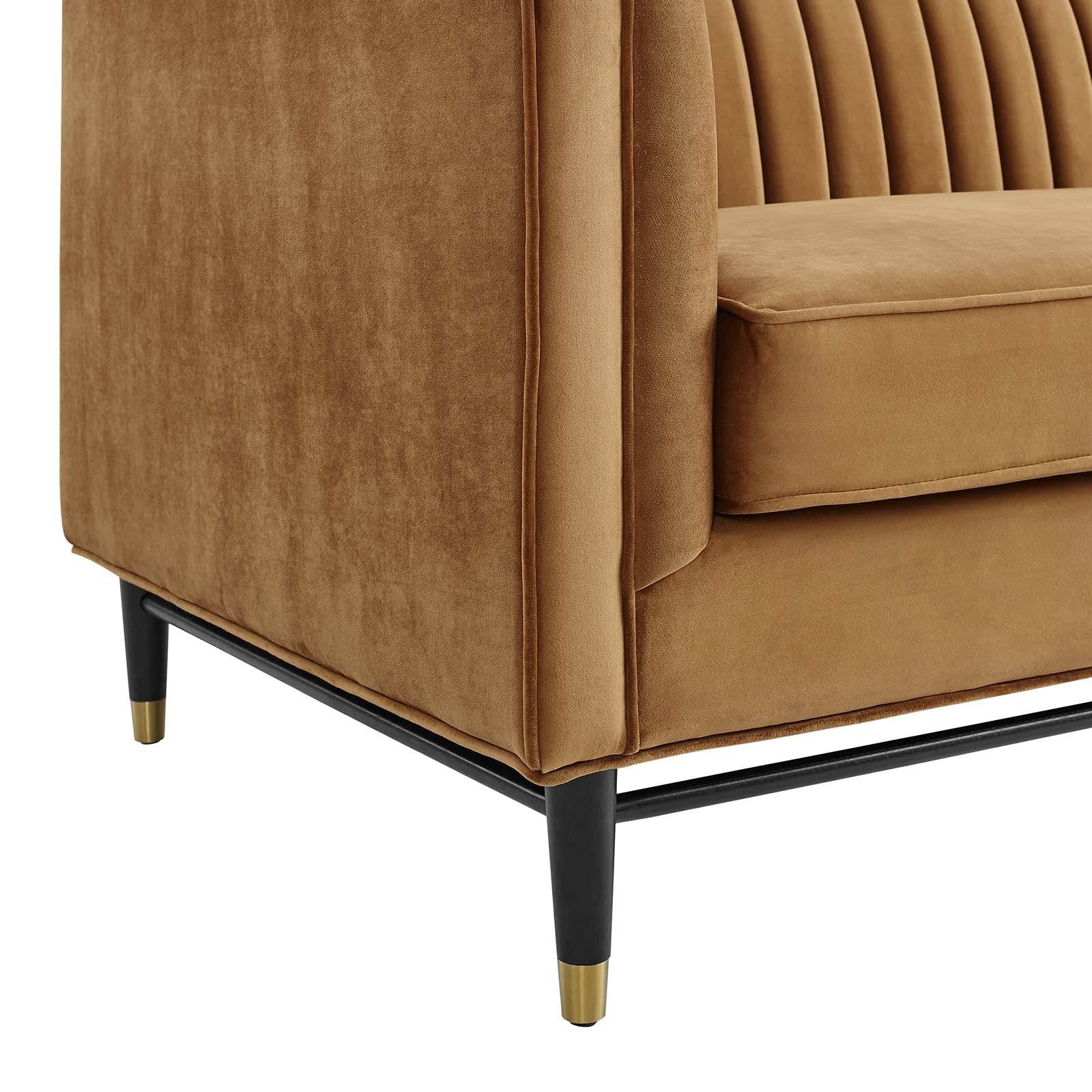 Gray Tufted Velvet Loveseat R858636