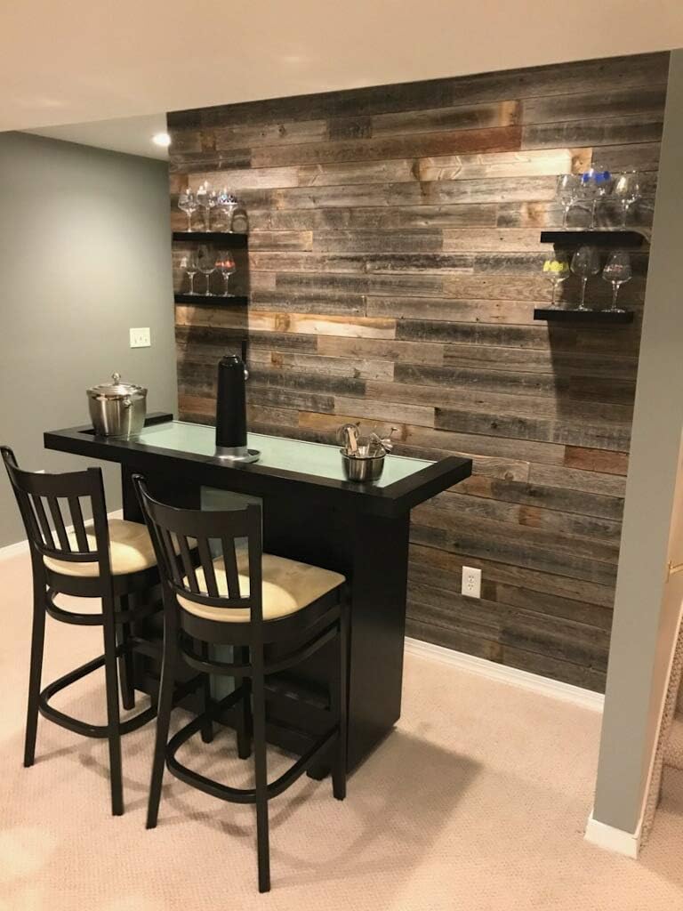 Rustic Reclaimed Barn Wood Paneling Accent Walls (10 square feet) H9538