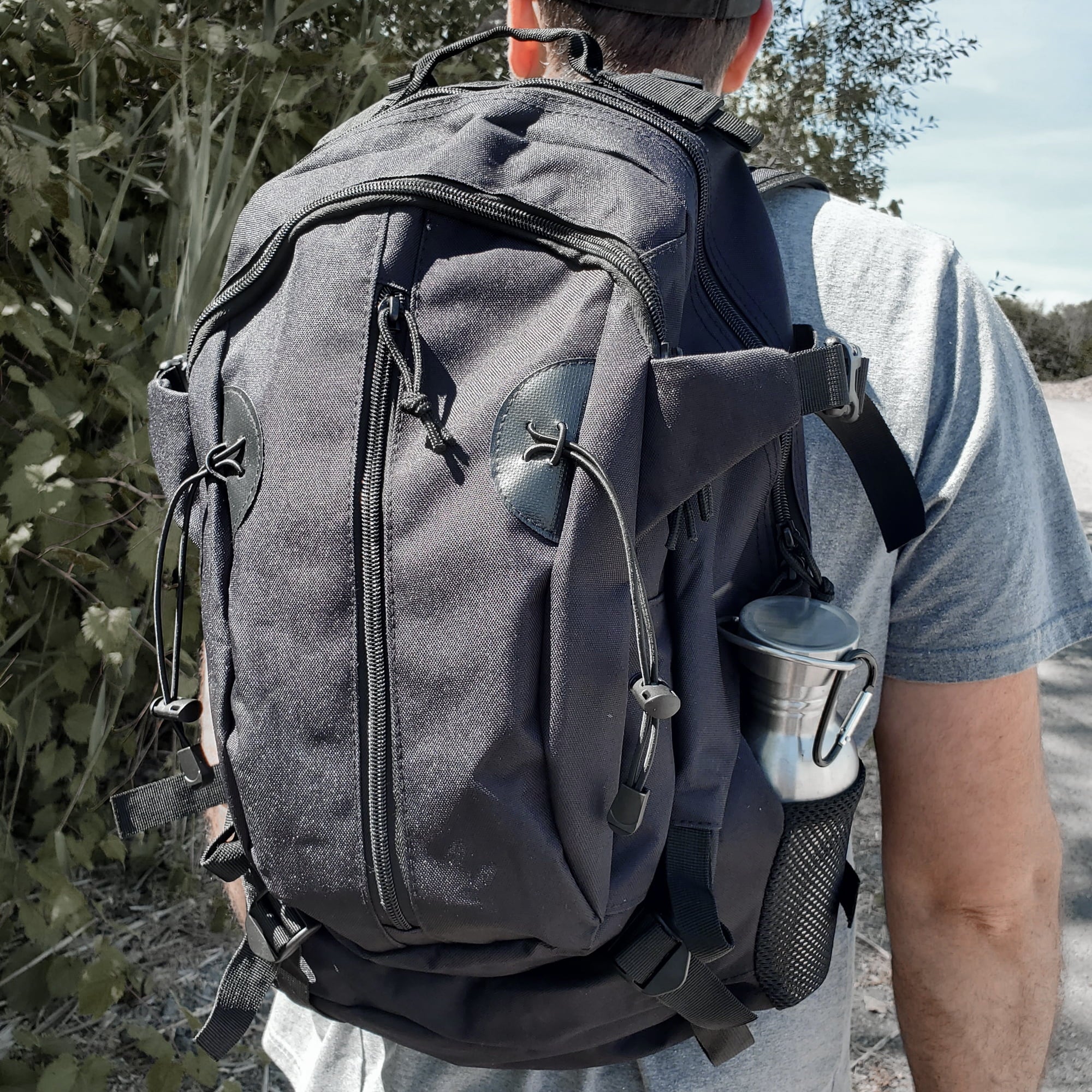 Camo Emergency Survival Backpack P575