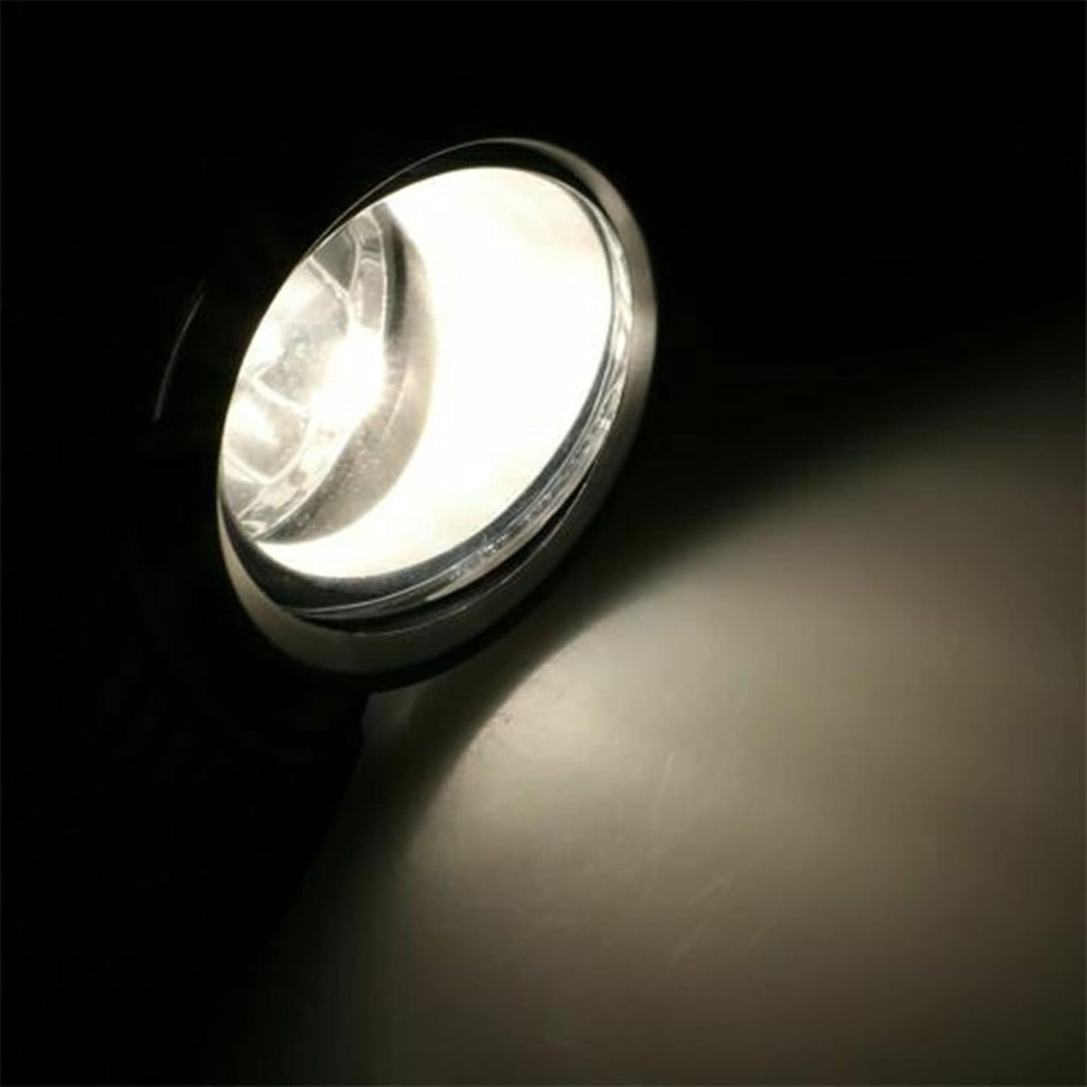 Clear Lens Fog Light Replacement Kit for Toyota Sienna Pack of 2 S947970