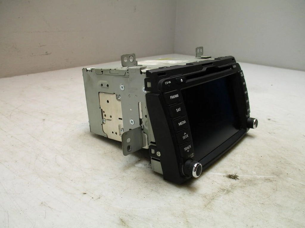OEM Radio Receiver CD Player Navigation Display J4186