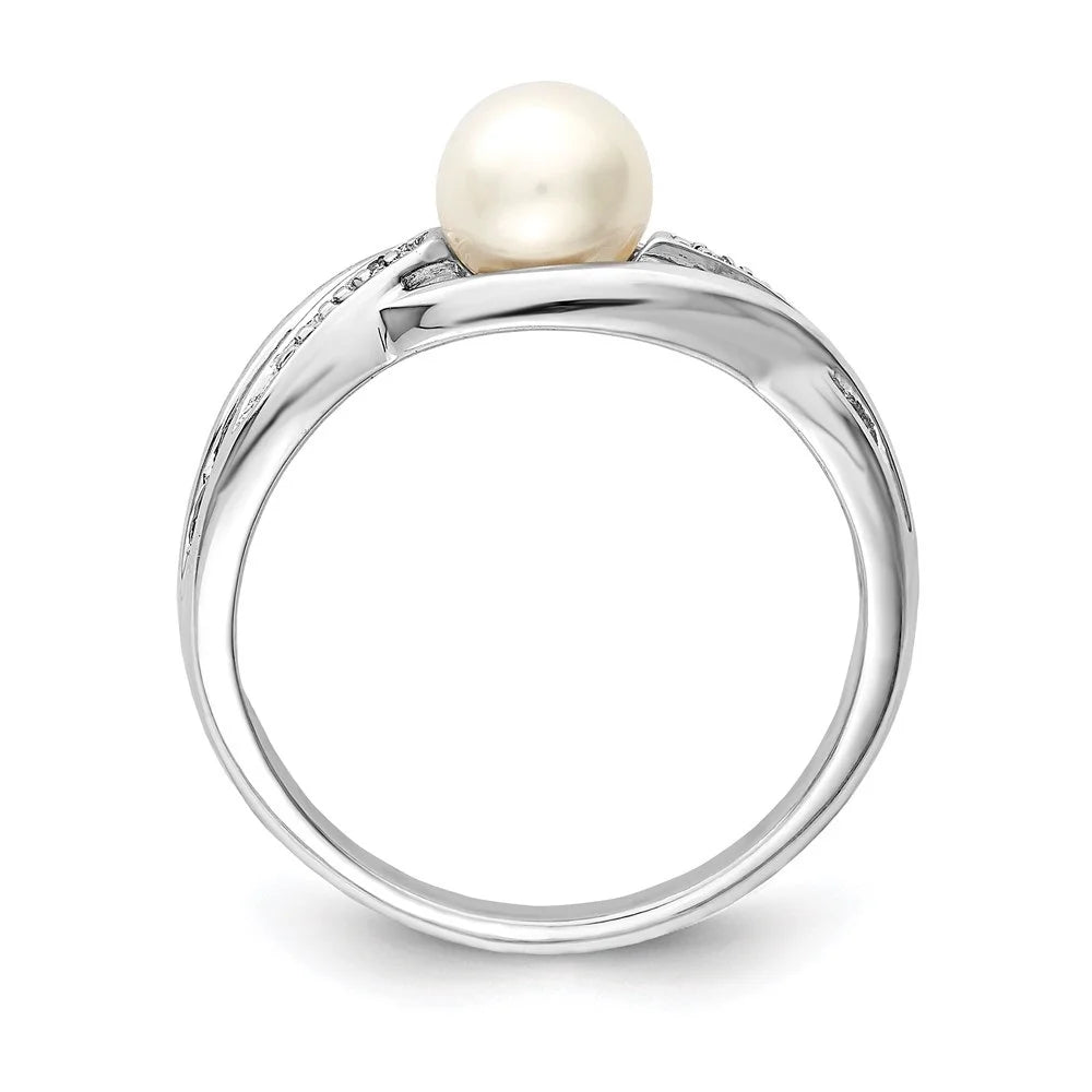 925 Sterling Silver Diamond and Pearl Ring Size 7 Z26602