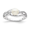925 Sterling Silver Diamond and Pearl Ring Size 7 Z26602