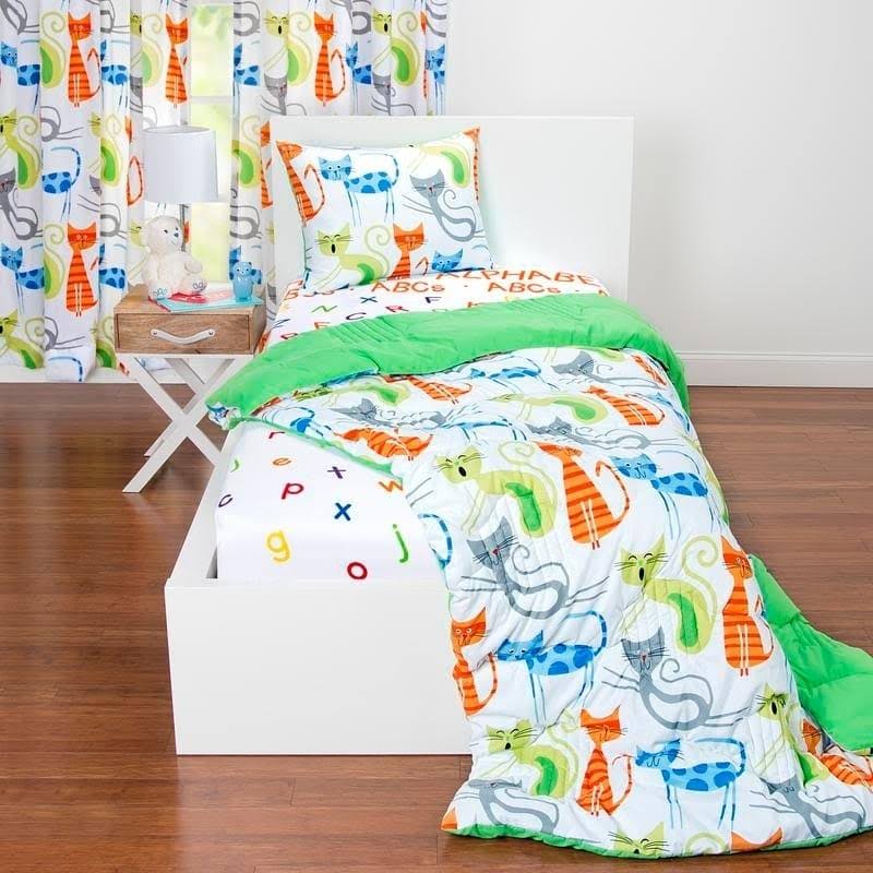 Twin Reversible Comforter Set H954884