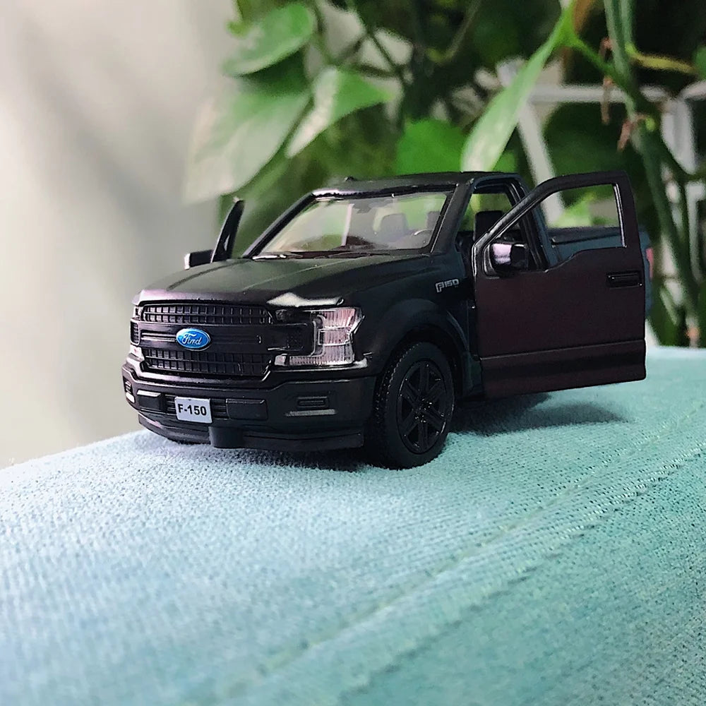 1/36 Scale F150 Pickup Truck Casting Car Model, Zinc Alloy Pull Back Toy Car G17810