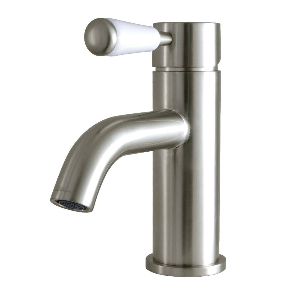 Matte Black Single Hole Bathroom Faucet with Drain Assembly F884565