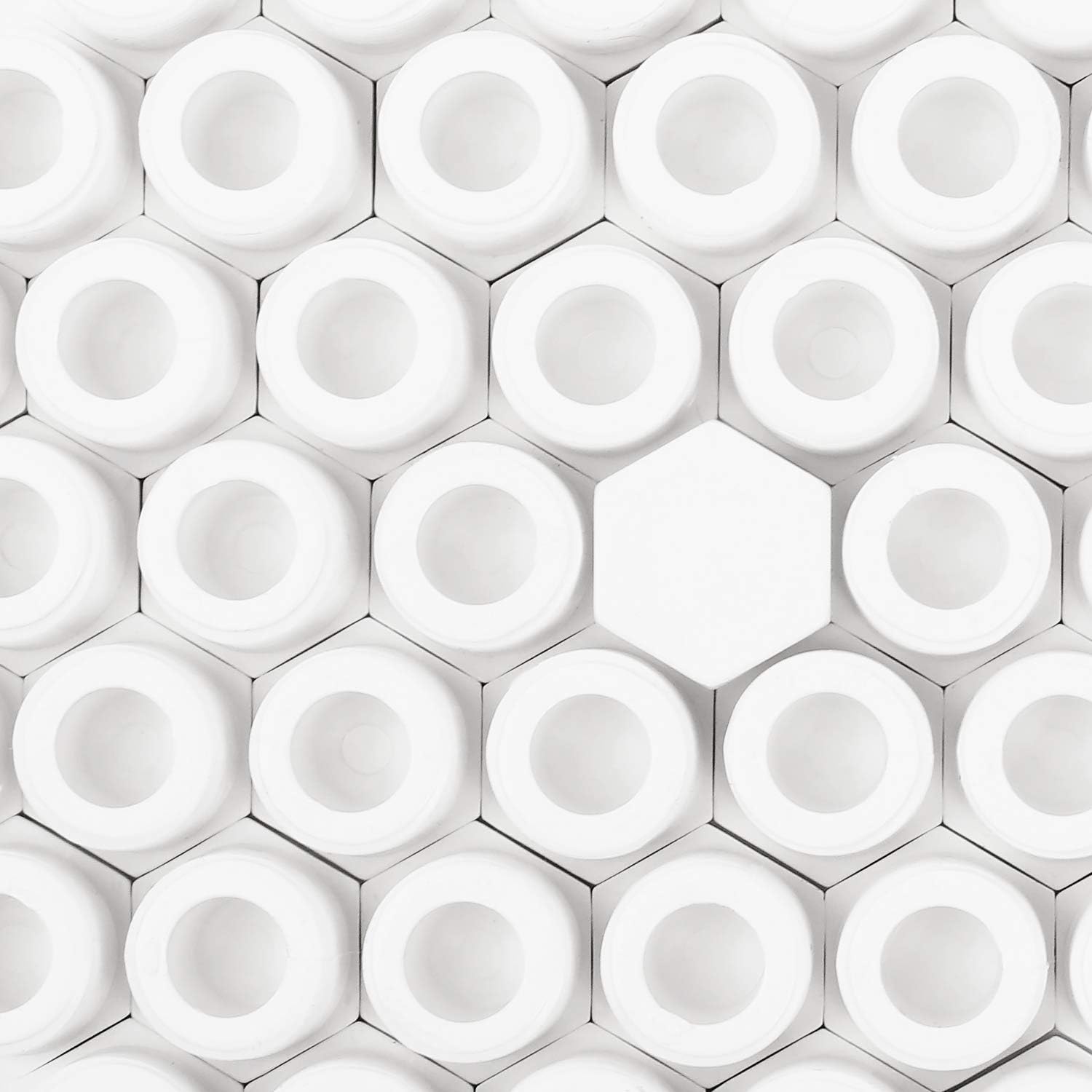 25 Pcs 1/2 Inch White Plastic Water Heater Drain Plug L85609
