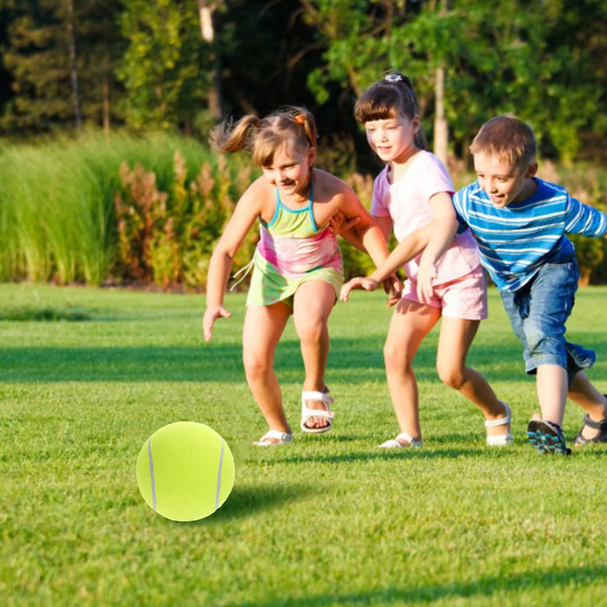 Yellow Inflatable Flannel Tennis Ball D626365