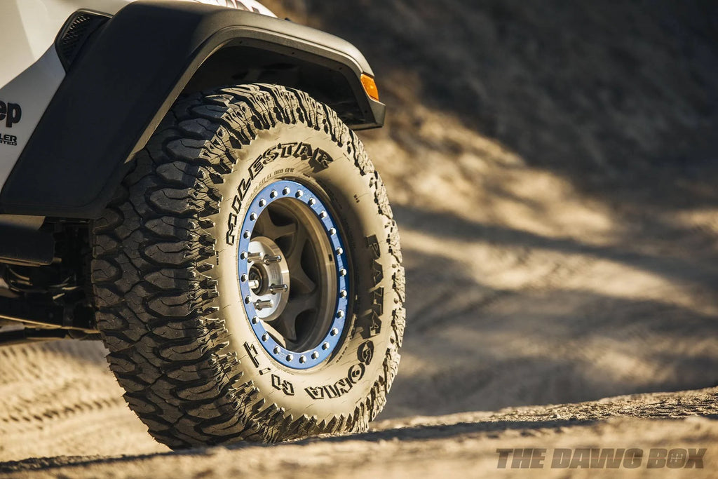 LT285/65R18E 125/122Q Tire H332523