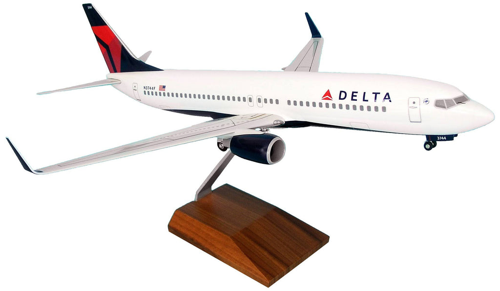 Delta 737-800 1/100 with Gear and Wood Stand T913